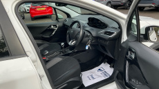 Peugeot 2008 1.2 PureTech 110 Signature 5dr Petrol Estate